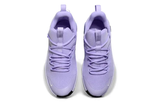 Nike Sneakers Lifestyle Violet Blanc Upper Knit Midsole Sculpté Rainuré 2