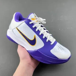 Nike Purple White Low-Top Synthetic Overlay Construction Basketball Shoes