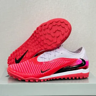 Nike Red Pink Low-Cut Knit Upper Ribbed Synthetic Forefoot Overlay Turf Soccer Shoes
