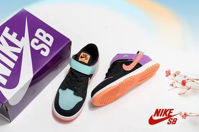 Nike SB Dunk Low Negro Púrpura Naranja Zapatos de Skateboard 23