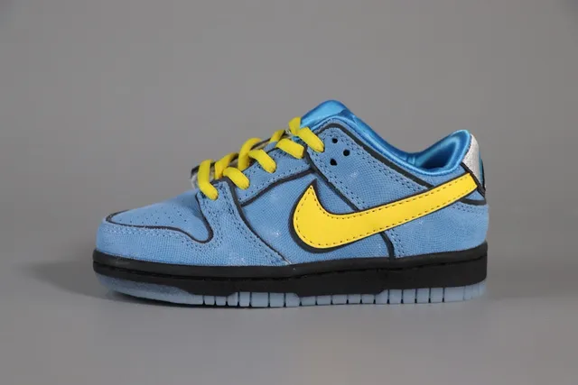 Nike SB Dunk Low Chaussures de Skateboard Vert Néon Noir 2