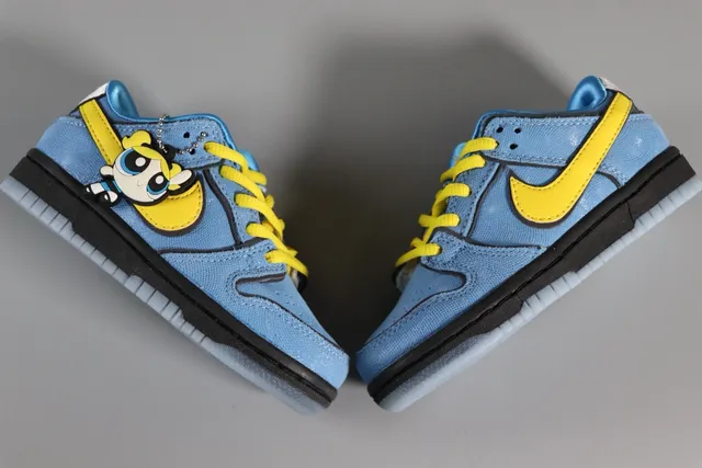 Nike SB Dunk Low Chaussures de Skateboard Vert Néon Noir 9