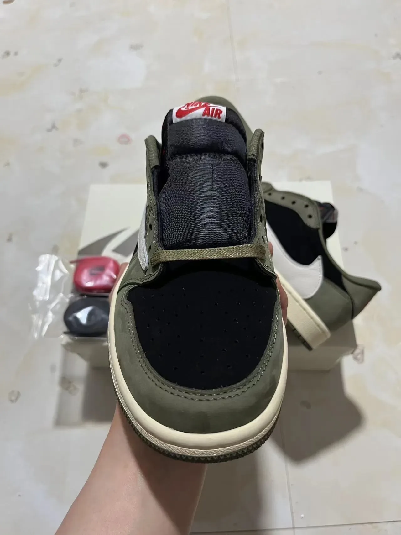 Nike SB Dunk Low Olive Green Black White Lifestyle Skateboard Shoes 3