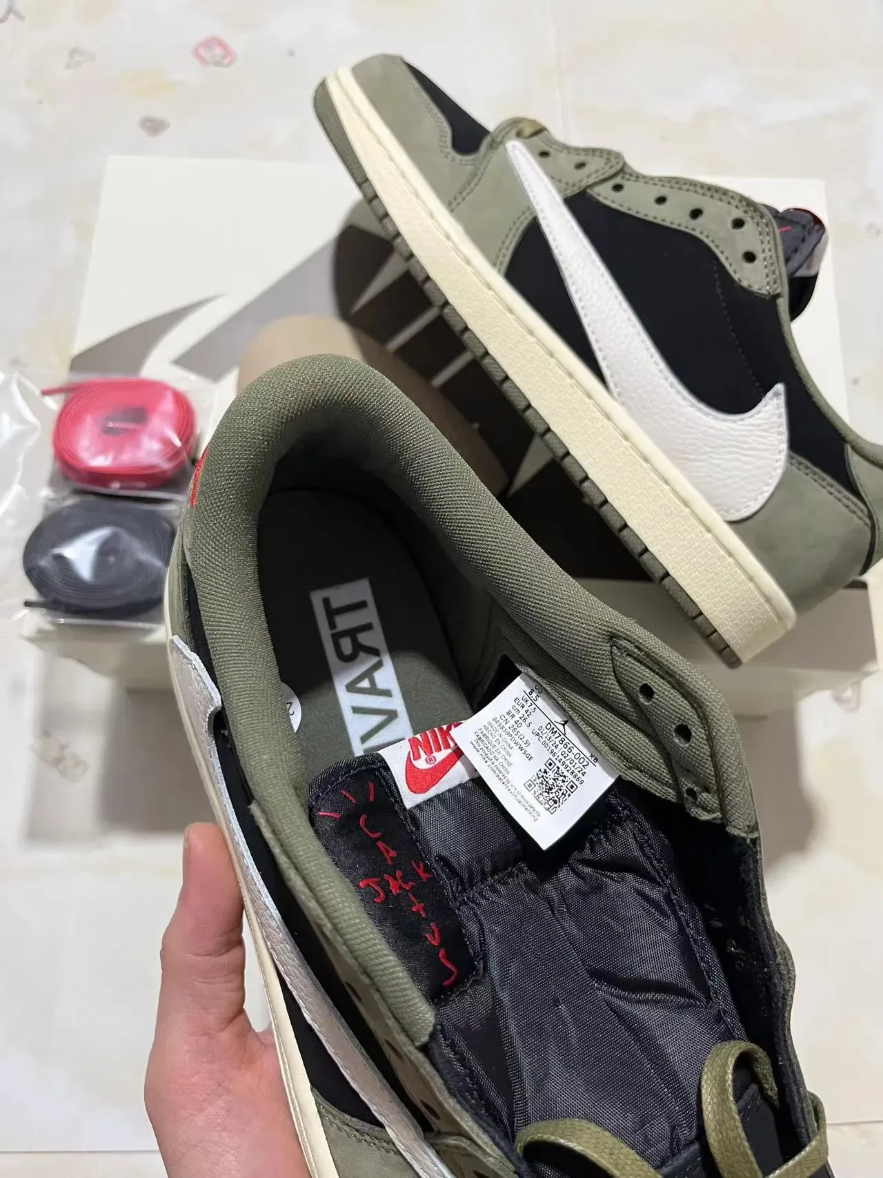 Nike SB Dunk Low Olive Green Black White Lifestyle Skateboard Shoes 10