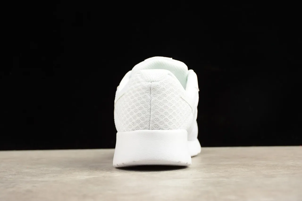 Nike Tanjun White Lifestyle Sneakers 4
