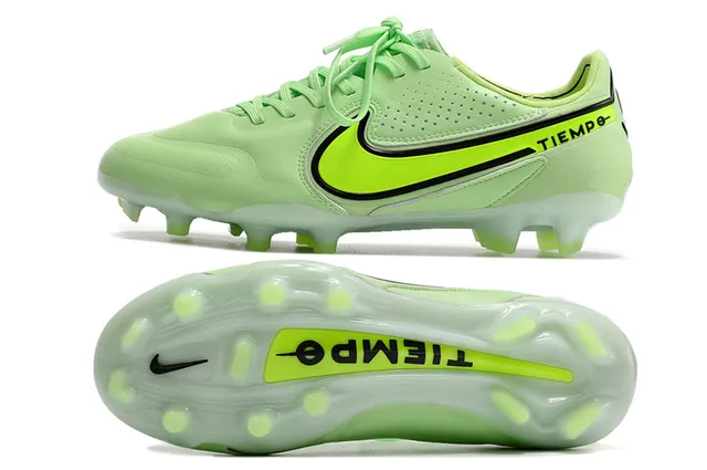 Nike Tiempo Or Noir Métallique Synthétique Supérieur Texture Perforée Ground Firme Chaussures de Football 7