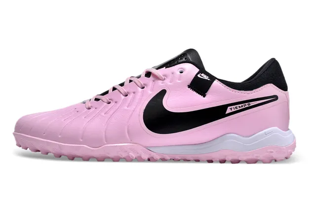 Nike Tiempo chaussures de football turf en cuir synthétique rose et noir, semelle moulée 7