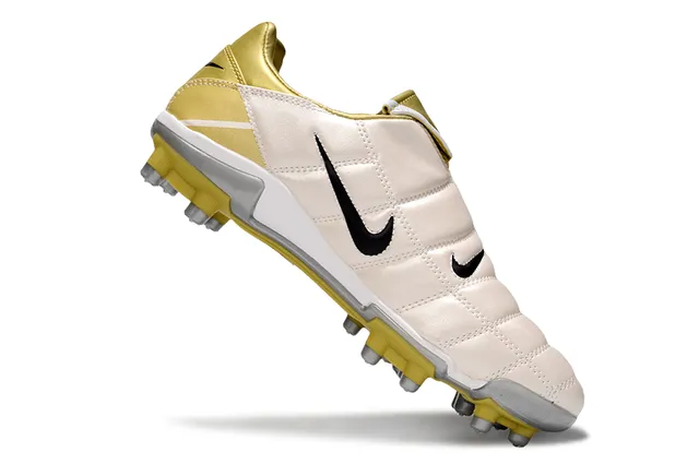 Nike Total 90 Beige Gold Quilted Forefoot Overlay Metallic Accents Firm-Ground Soccer Shoes 2