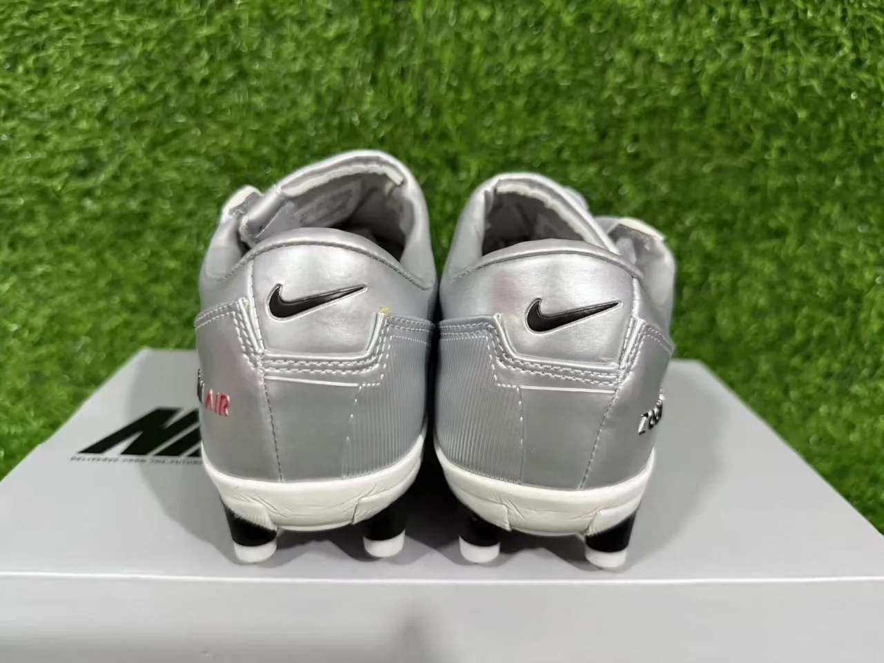 Nike Total 90 Zoom Air Metallic Silver Firm-Ground Soccer Shoes 3