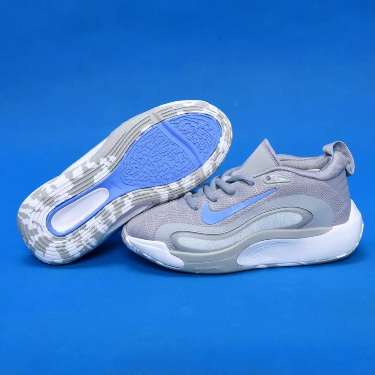 Nike White and Gold Kids Performance Sneakers 5