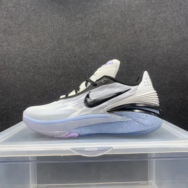 Nike White Black Layered Mesh High-Top Basketball Shoes 2