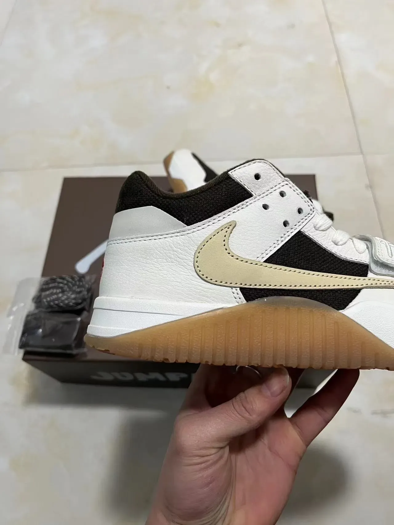 Nike White Black Low-Top Strapped Lifestyle Sneakers 7