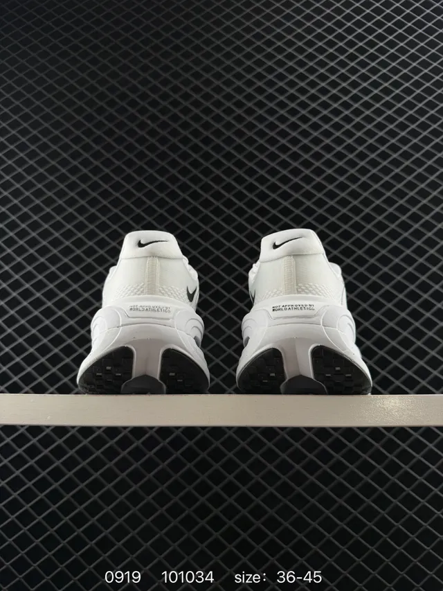 Nike White Black Mesh Upper Visible Air Zoom Running Shoes 2