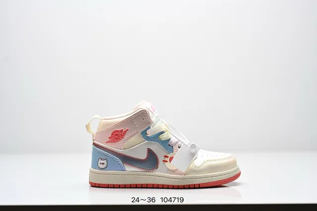 Nike Chaussures de Basketball Blanches Bleues Hautes à Impression Graphique 16