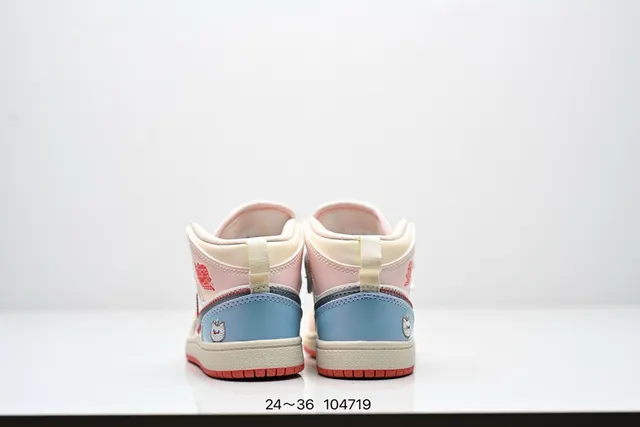 Nike Chaussures de Basketball Blanches Bleues Hautes à Impression Graphique 19