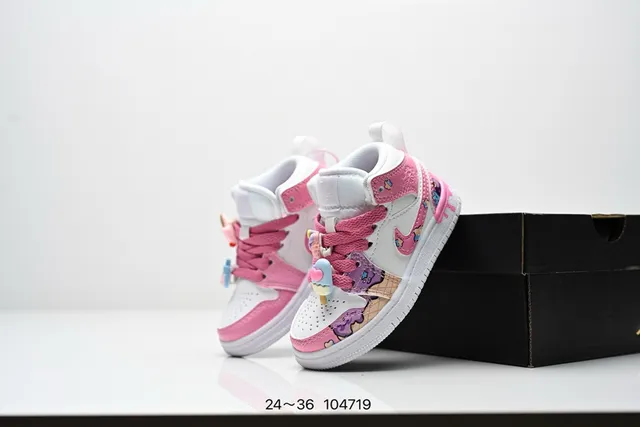 Nike Chaussures de Basketball Blanches Bleues Hautes à Impression Graphique 20