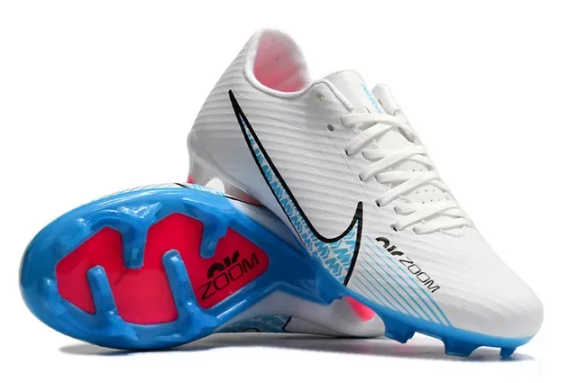 Nike Blanc Bleu Bas de Coupe Synthétique Haut Motif Géométrique Texturé Semelle Firme Chaussures de Football 5