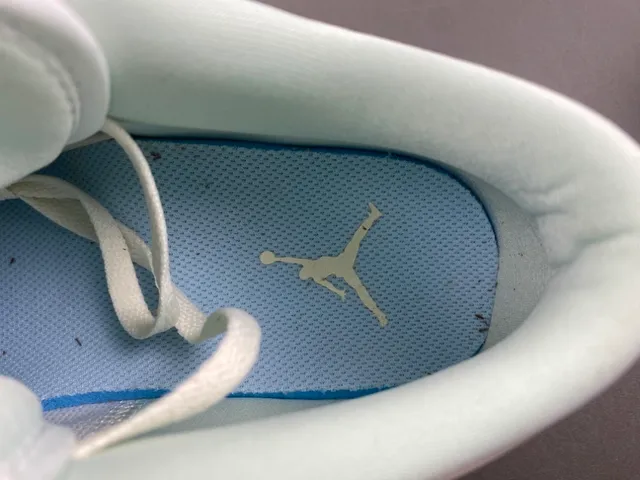 Nike White Blue Low-Top Cupsole Lifestyle Sneakers 7
