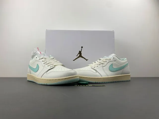 Nike White Blue Low-Top Cupsole Lifestyle Sneakers 12