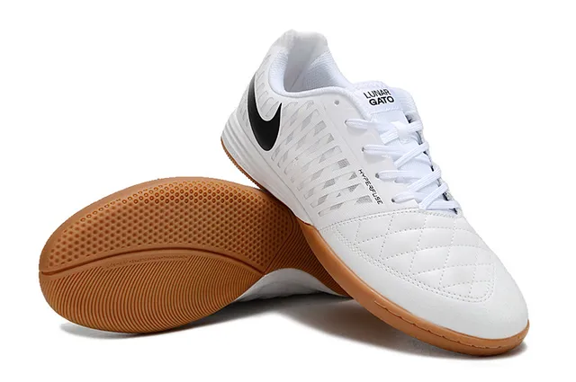 Nike Blanc Marron Mesh Engineered Haut Noir Swoosh Marque Chaussures de soccer indoor 4