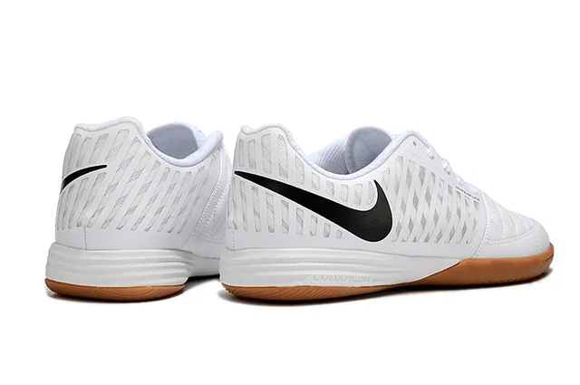 Nike Blanc Marron Mesh Engineered Haut Noir Swoosh Marque Chaussures de soccer indoor 5
