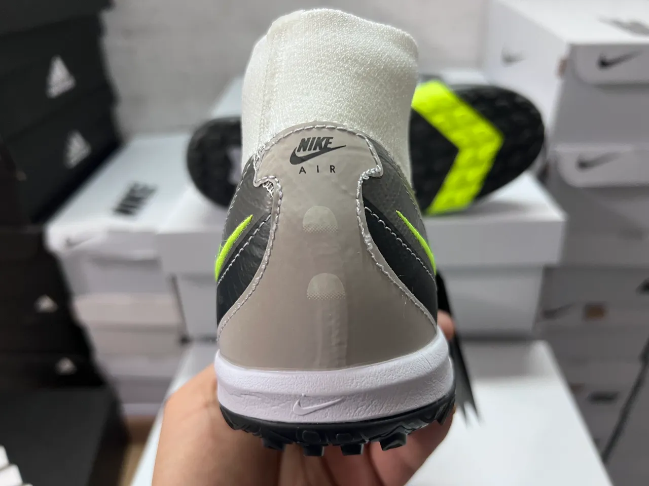 Nike White Gray Knit Upper Layered Synthetic Overlays Turf Soccer Shoes 9