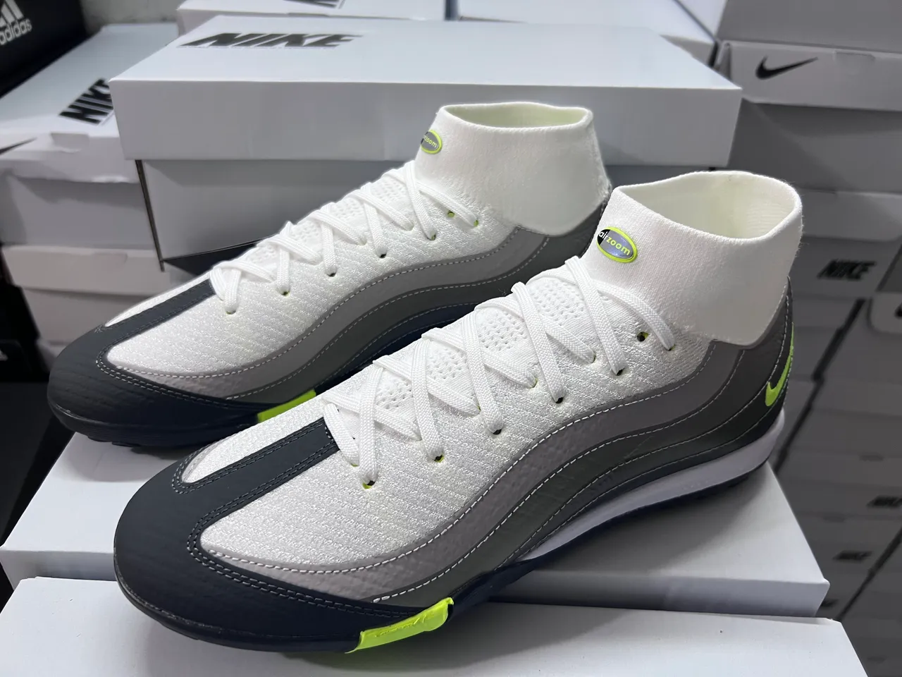 Nike White Gray Knit Upper Layered Synthetic Overlays Turf Soccer Shoes 16