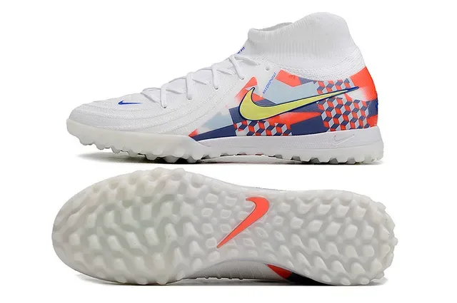 Nike Tênis de Futebol para Gramado Brancos Multicolores Superior de Malha Ajustado à Forma de Meia Overlay Geométrico 5