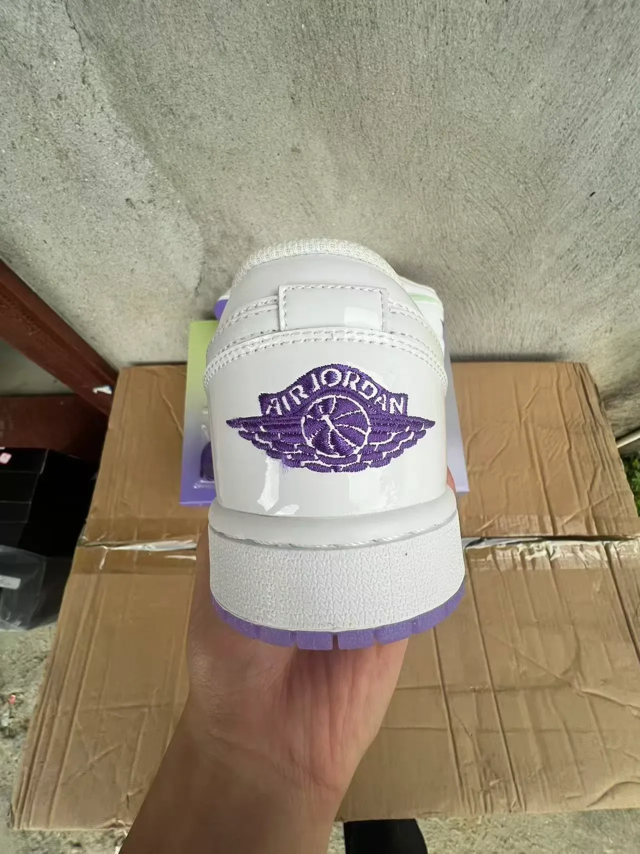 Nike White Purple Glossy Upper Light Green Swoosh Lifestyle Sneakers 9
