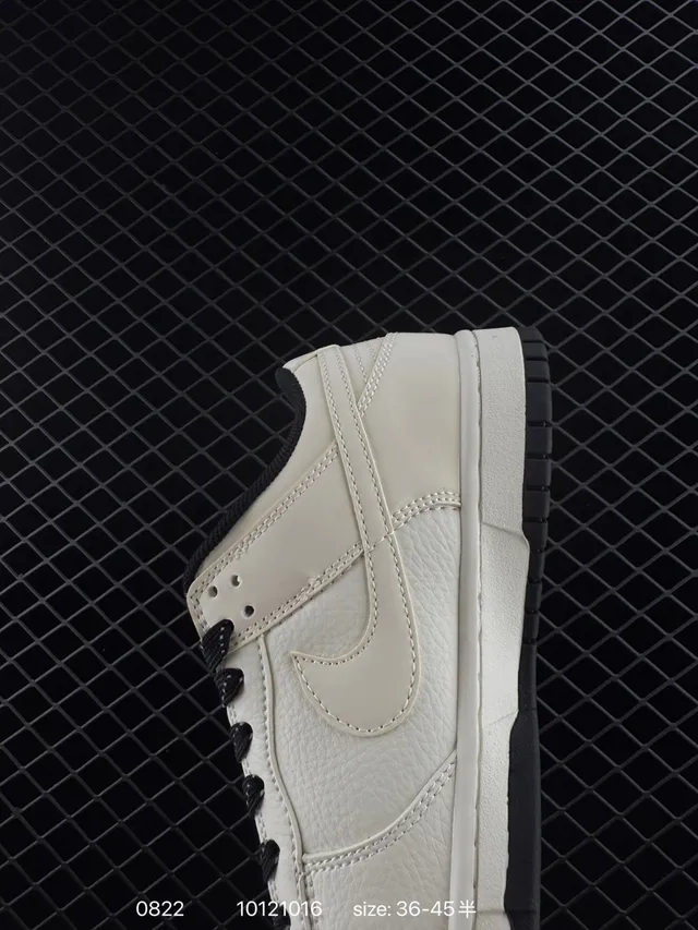 Nike x A Bathing Ape Dunk Low Beige Noir Chaussures de Skateboard 4