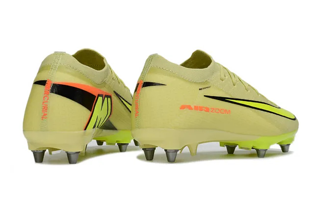 Nike Yellow Black Low-Cut Knit Upper Neon Outsole Firm-Ground Soccer Shoes 5