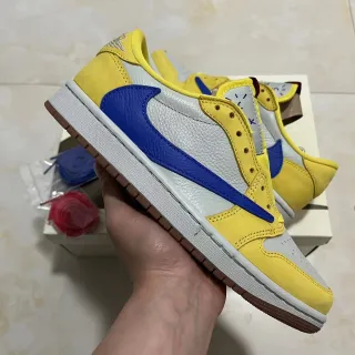 Nike Yellow Blue Low-Top Color-Blocked Lifestyle Sneakers
