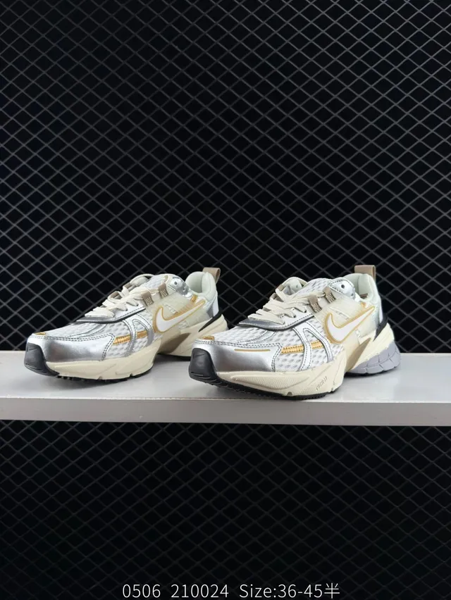 Nike Zoom 2K Beige Gold Chunky Sneakers 3