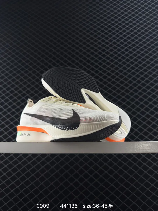 Nike Zoom VaporFly Next% Beige Laranja Engineered Mesh Tênis de corrida 6