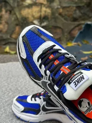 Nike Zoom Vomero 5 Bleu Blanc Tige Maille Stratifiée Synthétique Cage Chaussures de Course 4