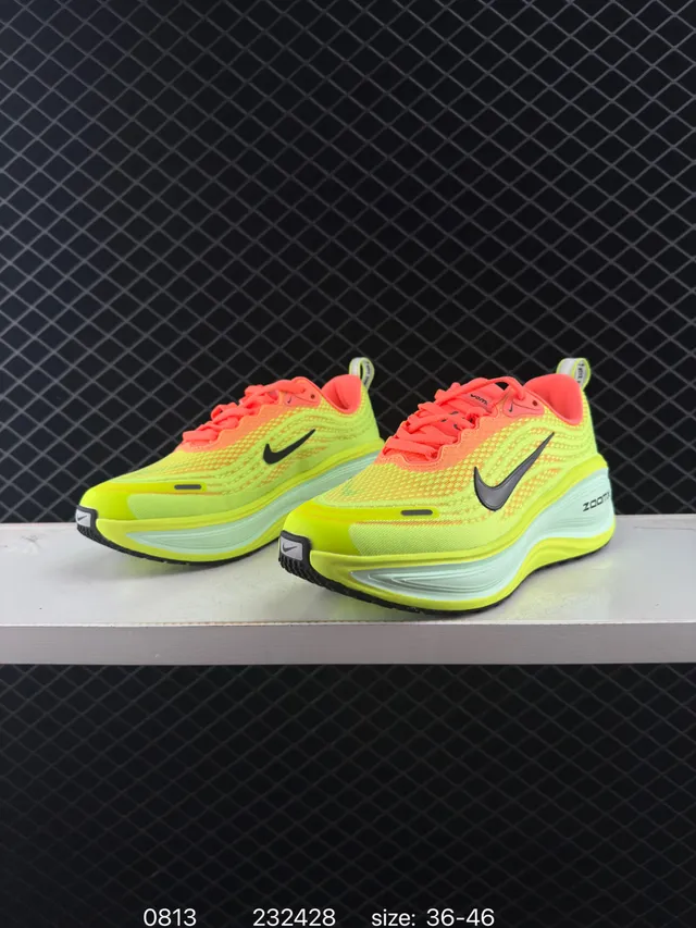 Nike ZoomX Amarelo neon Laranja Tênis de corrida 2