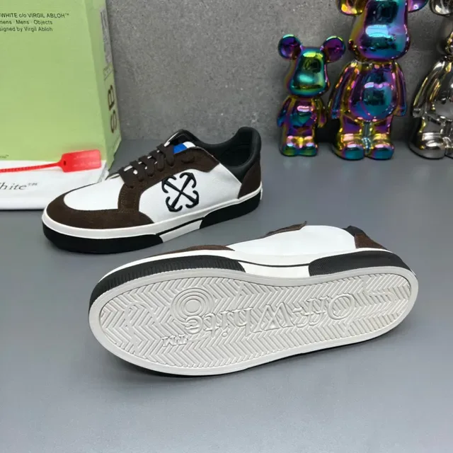 Off-White Marron Daim et Cuir Mix Sneakers Lifestyle Panélées 8