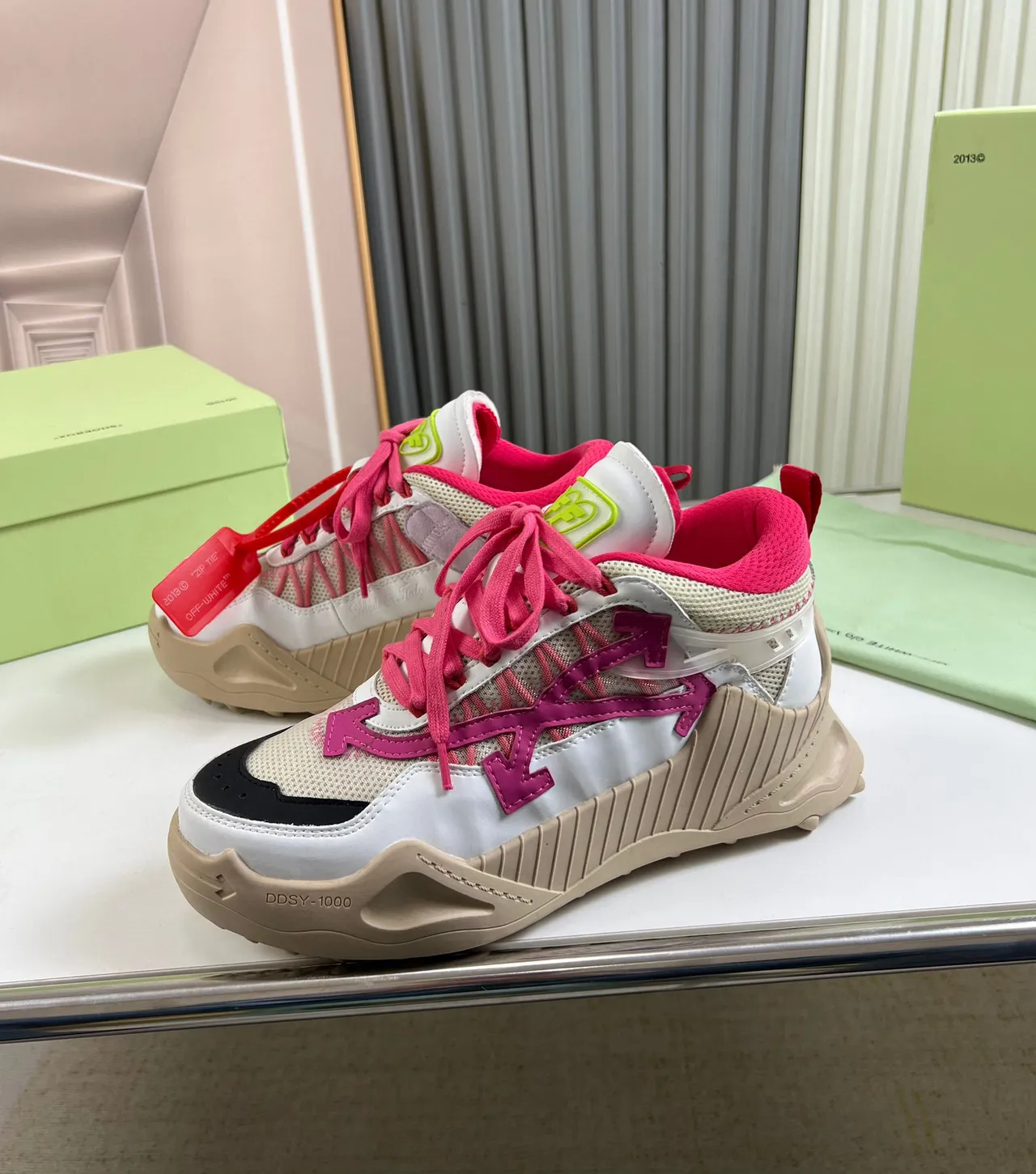 Off-White DDSY-1000 Chunky Runner أبيض وردي بيج Chunky Sneakers 8
