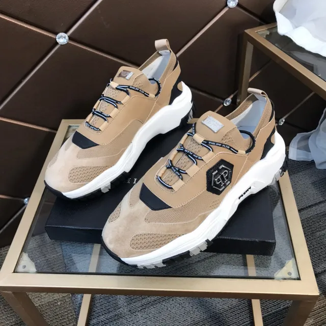 Philipp Plein Chaussures chunky beige semelle noire en maillage et daim 9
