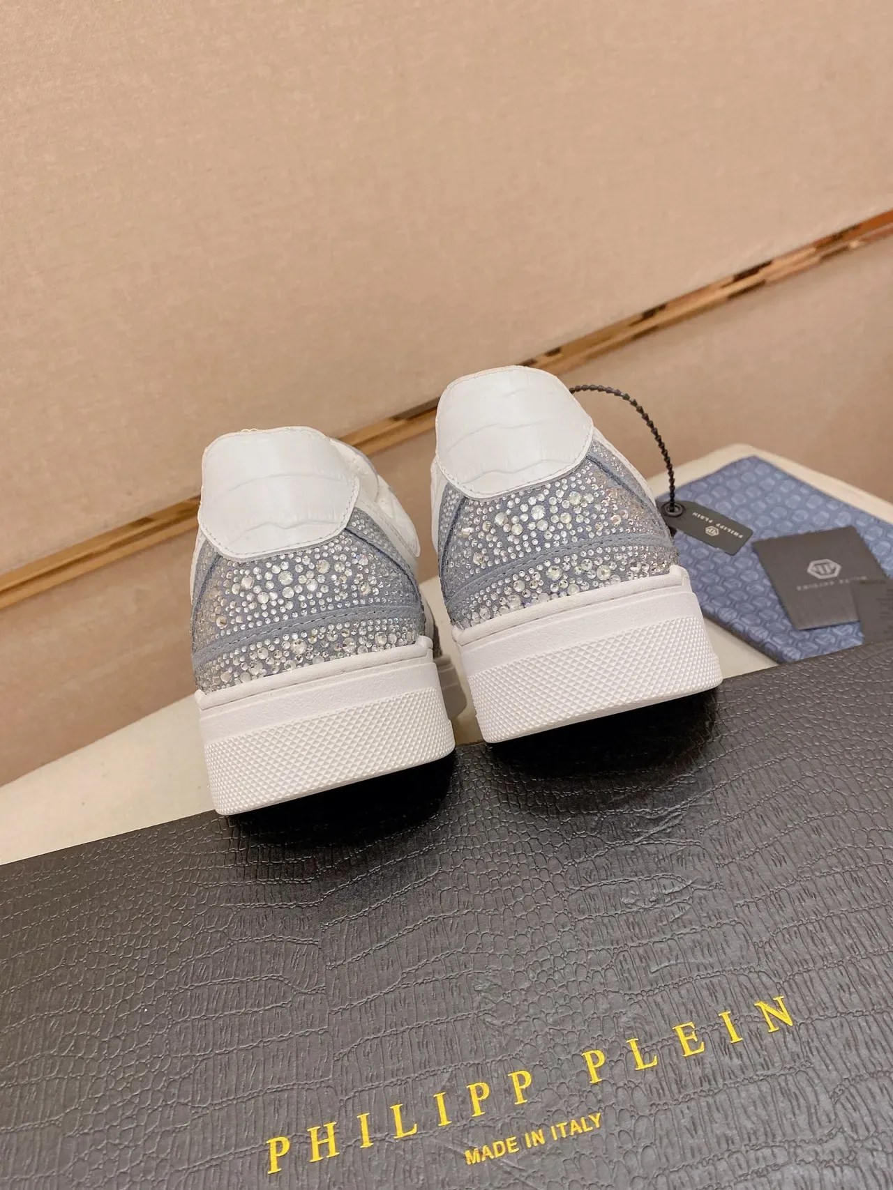 Philipp Plein Sneakers Lifestyle Cristal-Embellished Branco e Azul Claro 3