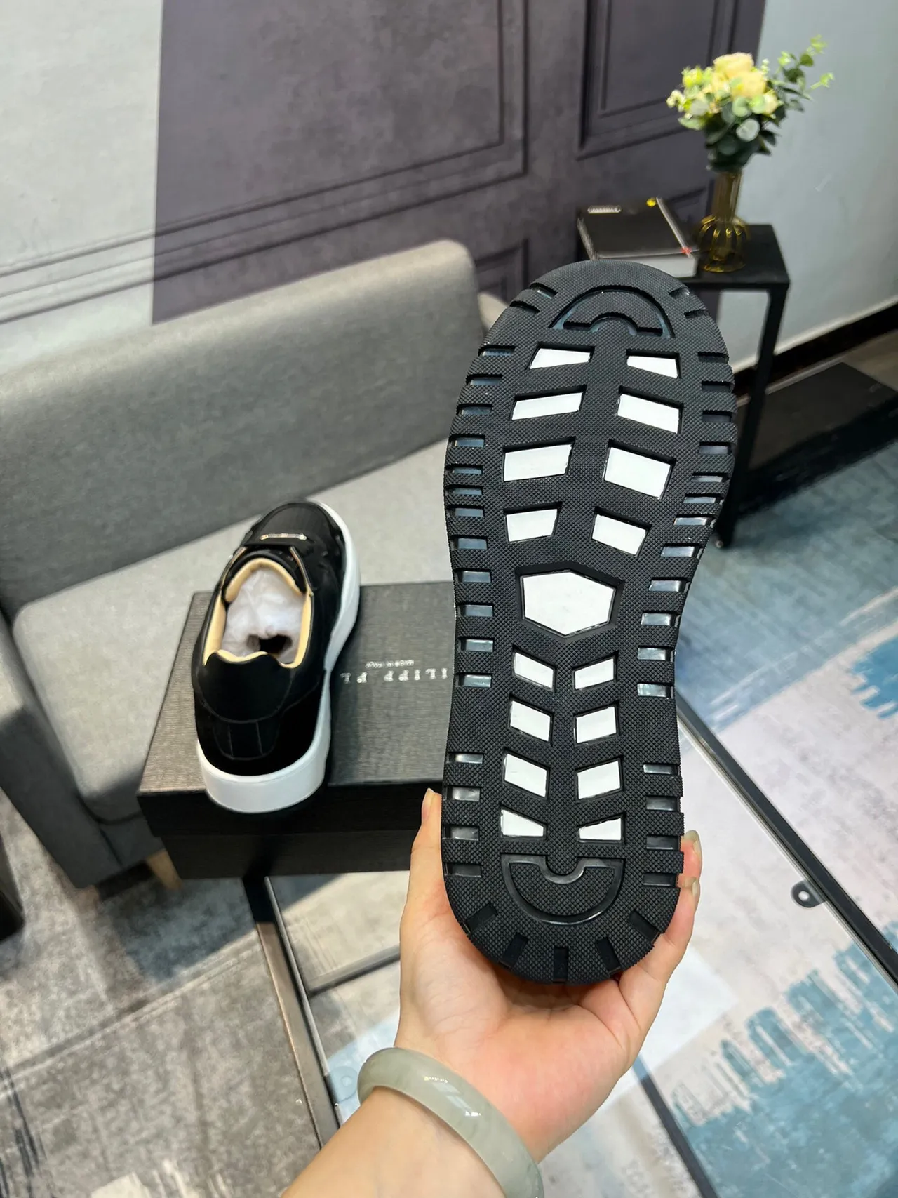 Philipp Plein Lifestyle Sneaker Preto Branco Hexagonal PP Logo Couro e Camurça Parte Superior Lifestyle Sneakers 7