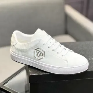 Philipp Plein 生活方式运动鞋 白银 低帮 麂皮纹理 生活方式运动鞋