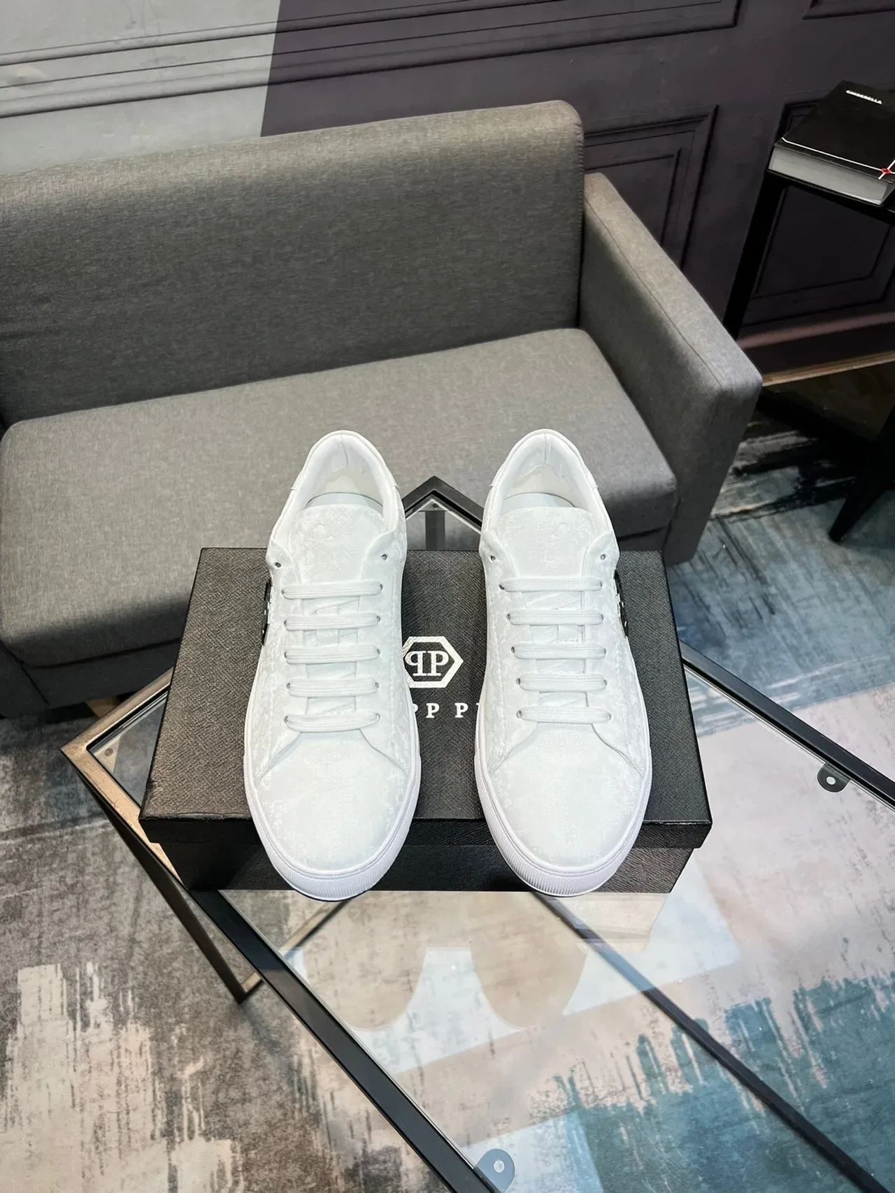 Philipp Plein Tênis Lifestyle Branco Prata Baixo Texturizado Camurça Tênis Lifestyle 3