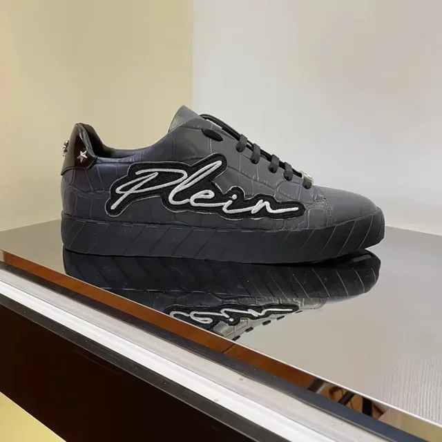 Philipp Plein Plein Logo Croc-Embossed Black sneakers lifestyle 2