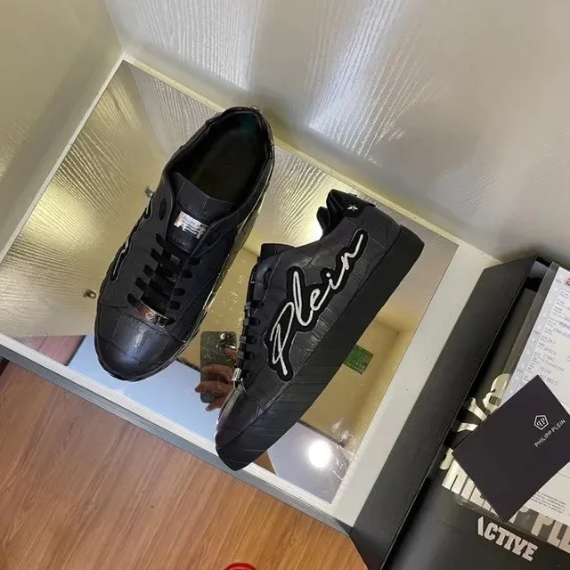 Philipp Plein Plein Logo Croc-Embossed Black sneakers lifestyle 6