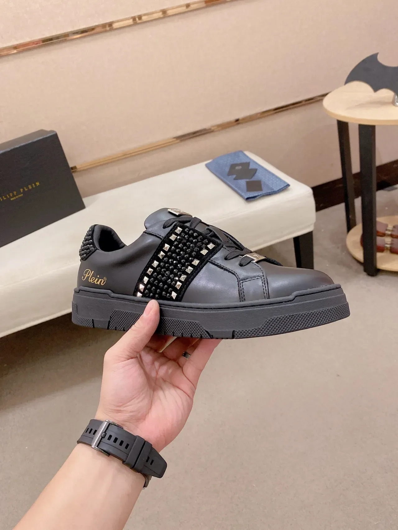 Philipp Plein حزام مدبب أسود أحذية رياضية أسلوب حياة 4