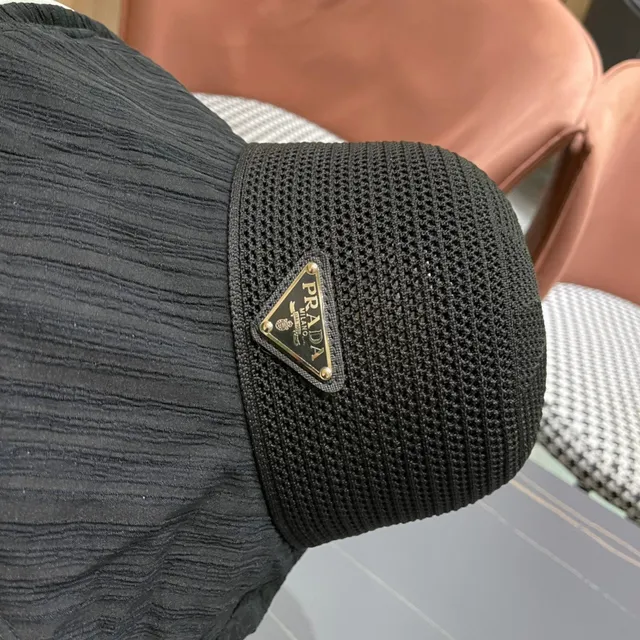 Prada Black Beige Nylon Interior Off-White Contrast Trim Bucket Hat 10