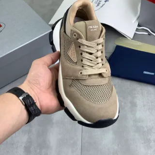 Prada Cloudbust أحذية أسلوب حياة بيج سويد و ميش