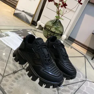Prada Cloudbust حذاء رياضي أسود سميك