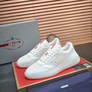 Prada Cloudbust Zapatillas Lifestyle Blancas y Rojas de Malla